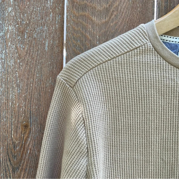FREE PLANET Men’s Tan Waffle Thermal Long Sleeve Shirt Size Small - Picture 5 of 8